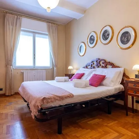 Italianflat - Tolstoi M4 - Large 1 Bedroom Balcony *