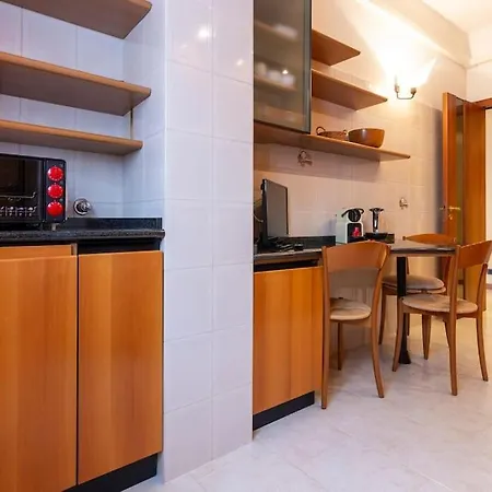Italianflat - Tolstoi M4 - Large 1 Bedroom Balcony Apartment Mailand