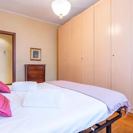 Italianflat - Tolstoi M4 - Large 1 Bedroom Balcony Apartment Mailand