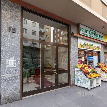 Apartment Italianflat - Tolstoi M4 - Large 1 Bedroom Balcony *